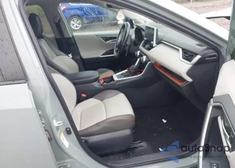 2019 Toyota Rav4 Adventure from USA, damaged, VIN 2T3J1RFV9KW021193